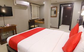 Oyo 148 Cempaka Place Homestay  2*